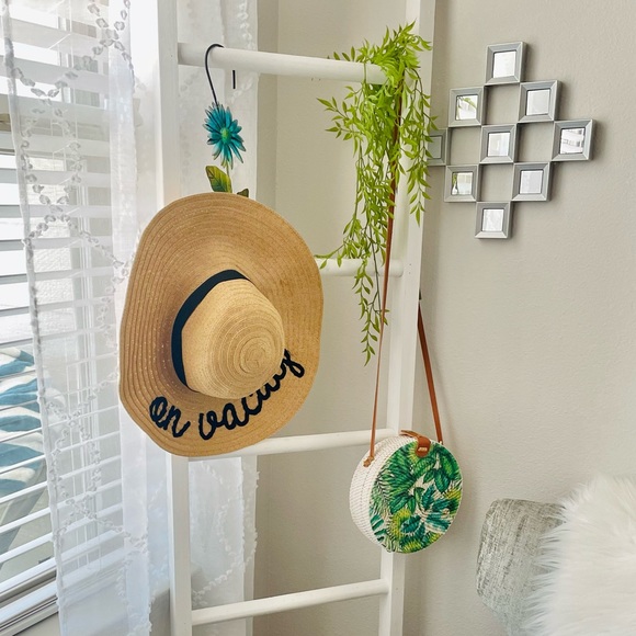 Round Rattan Straw Leaf Bag Purse New - Picture 4 of 6